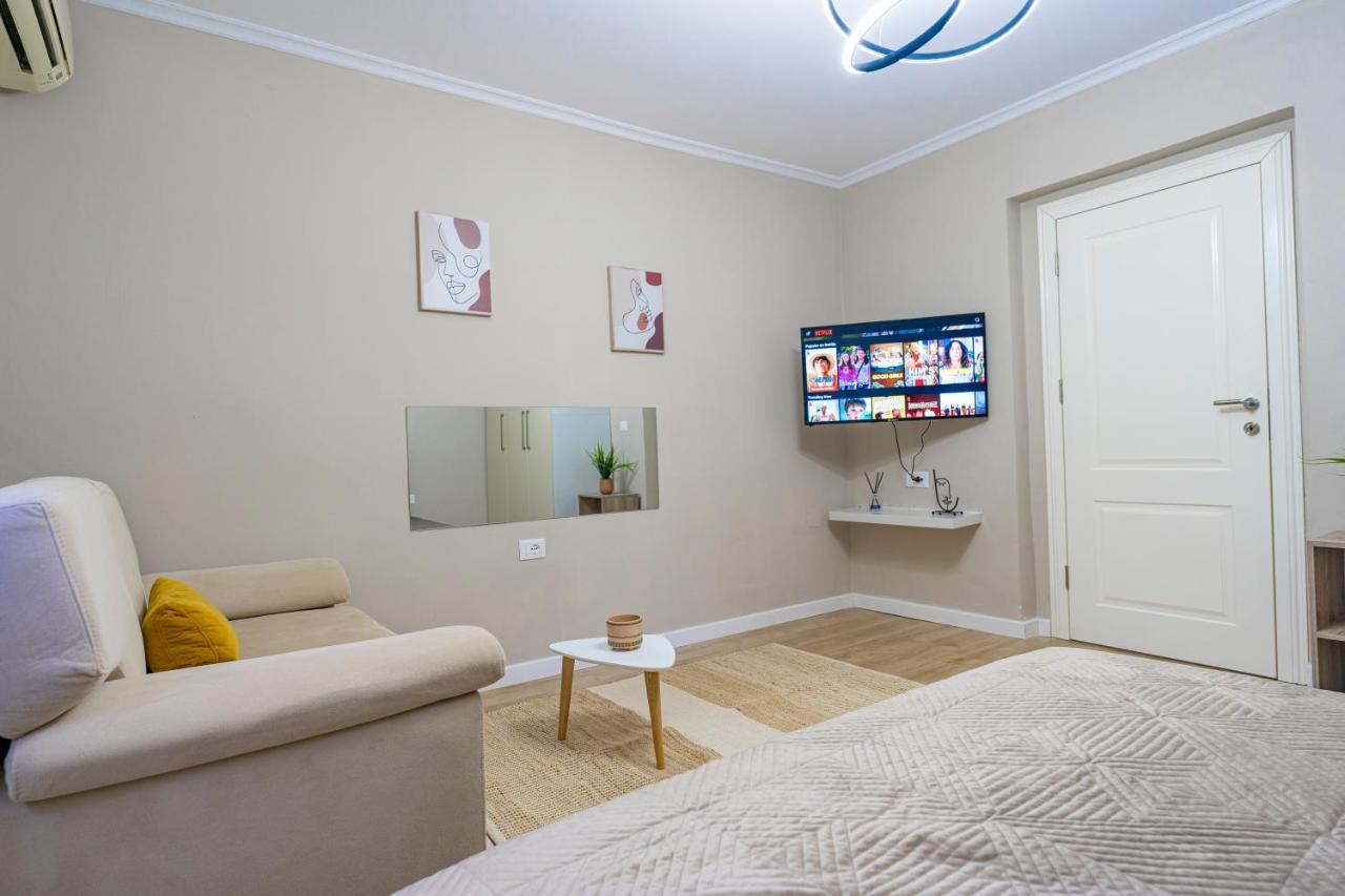 New Bazaar Cane Apartment 2 티라나 외부 사진