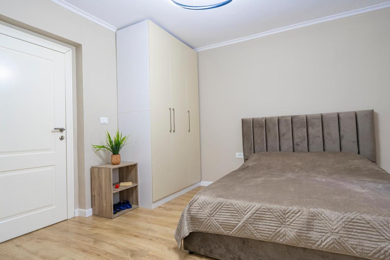 New Bazaar Cane Apartment 2 티라나 외부 사진