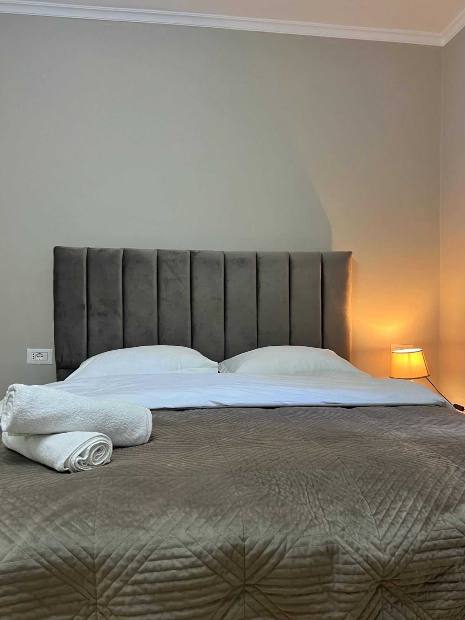 New Bazaar Cane Apartment 2 티라나 외부 사진